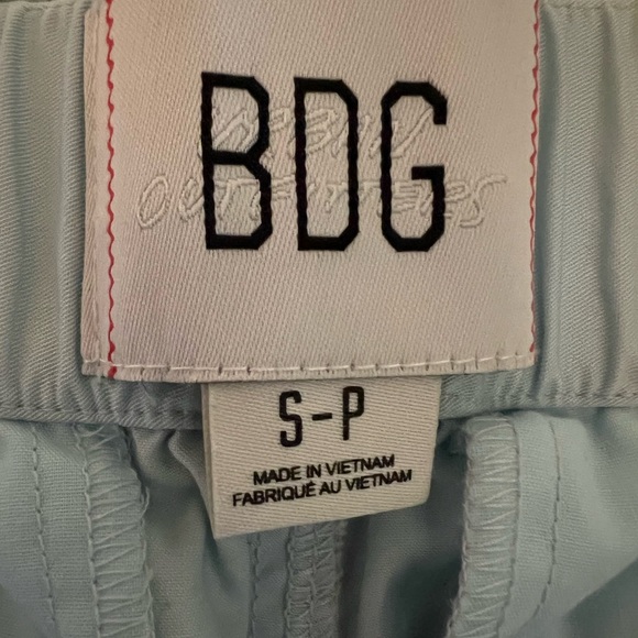 UO BDG wide leg pleat front trouser - Picture 3 of 7